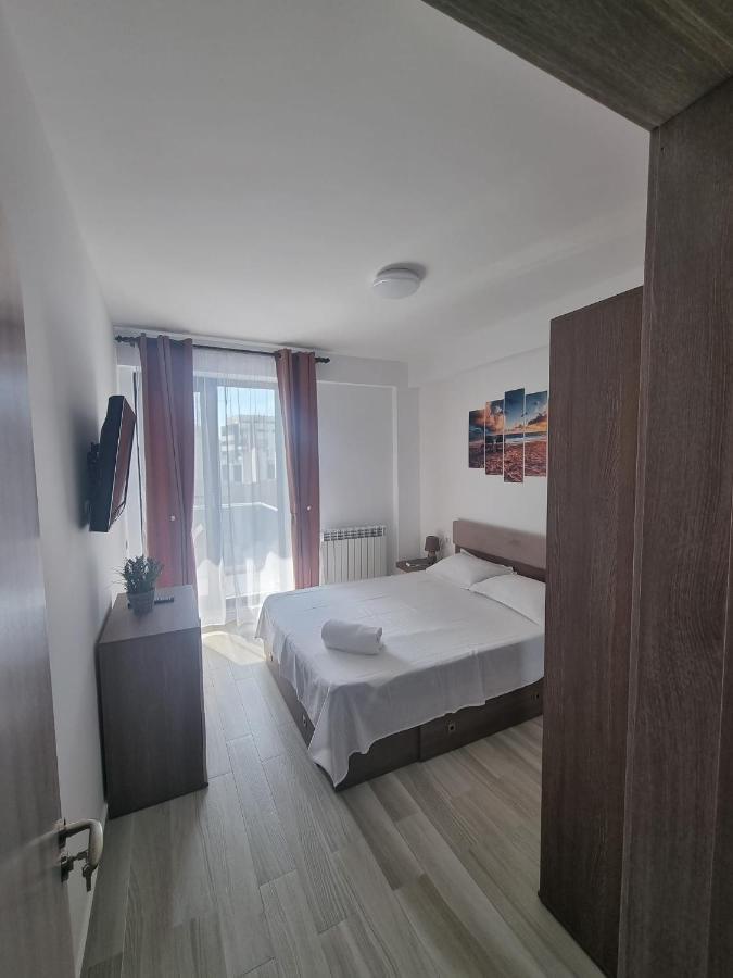 Апартаменты Apartament Mivali Нэводари Экстерьер фото