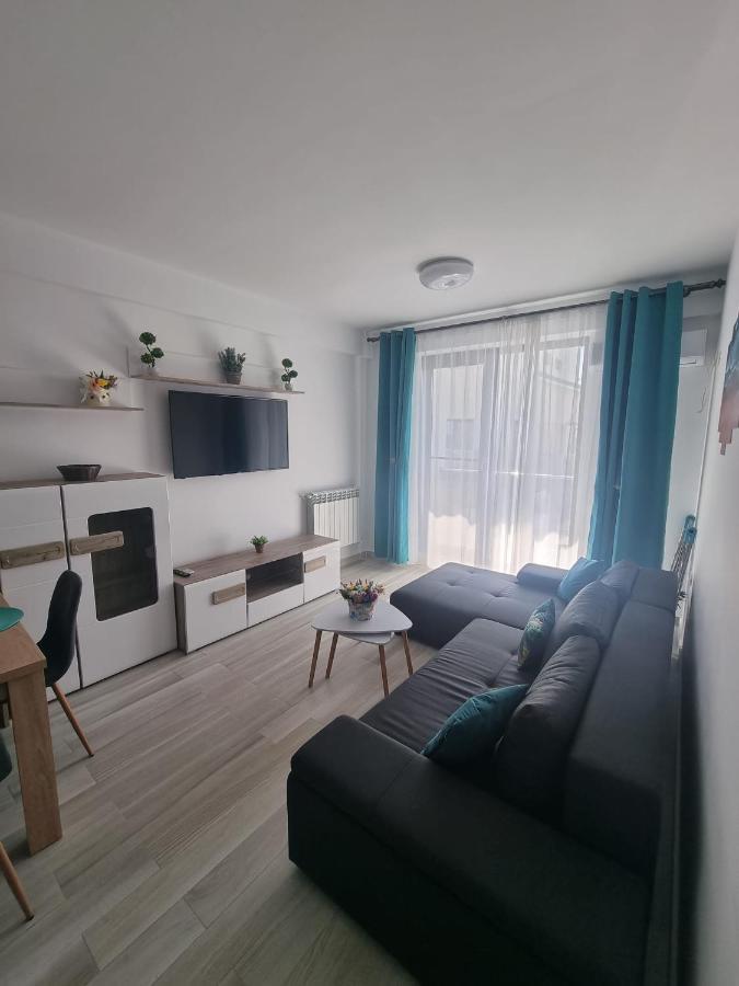 Апартаменты Apartament Mivali Нэводари Экстерьер фото